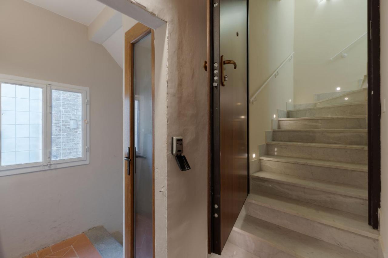 Borgo San Jacopo Penthouse By 360Rentals Florens Exteriör bild